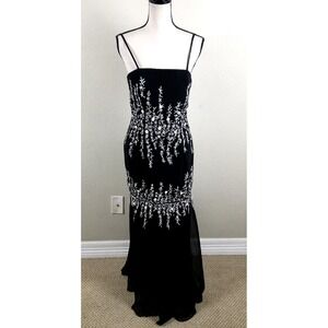 Jovani Dress Women 6 Black White Embroidered Formal Quiet Luxury Elegant Classic